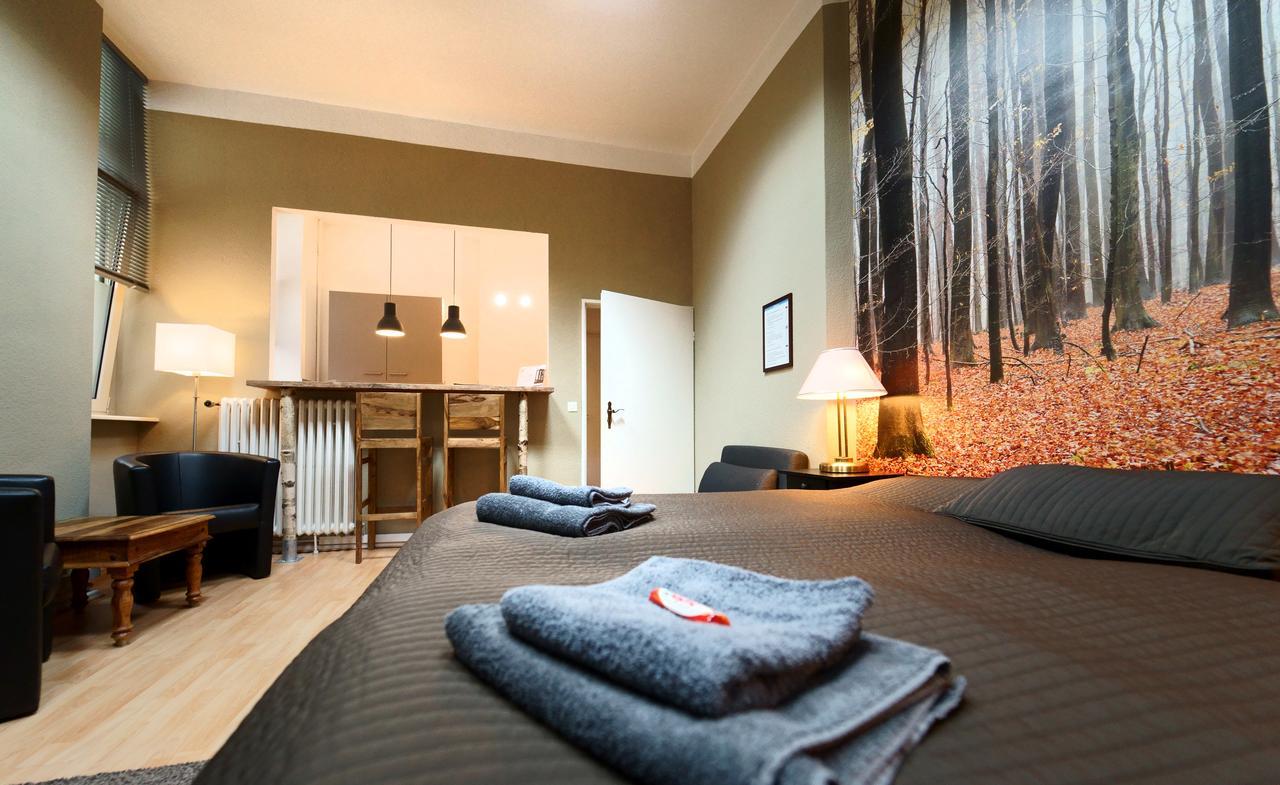 Planet Apartment *